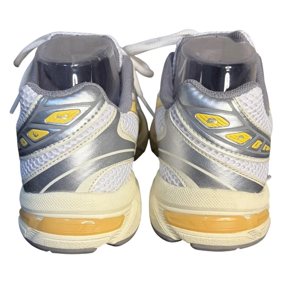 Asics step into